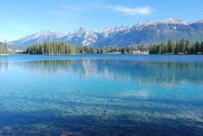 canada mountain lake