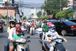 crazy traffic in saigon